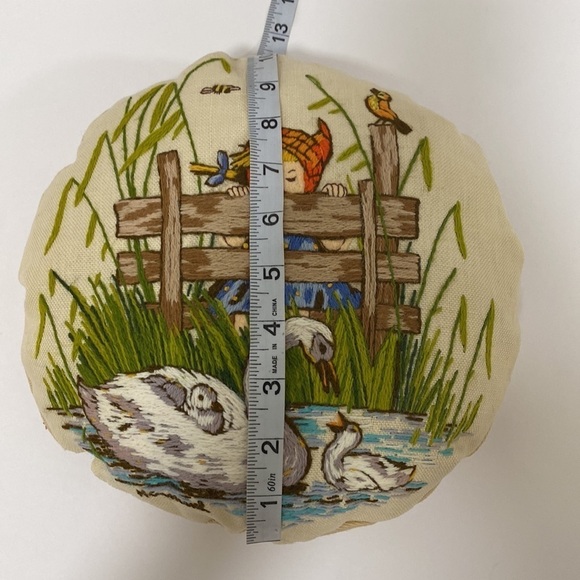 Vintage 60's/70's Fully Embroidered Mini Accent Pillow "Girl by the Duck Pond" - Picture 11 of 11